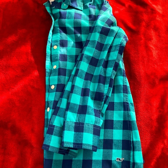 Vineyard Vines plaid shirt - Picture 5 of 5